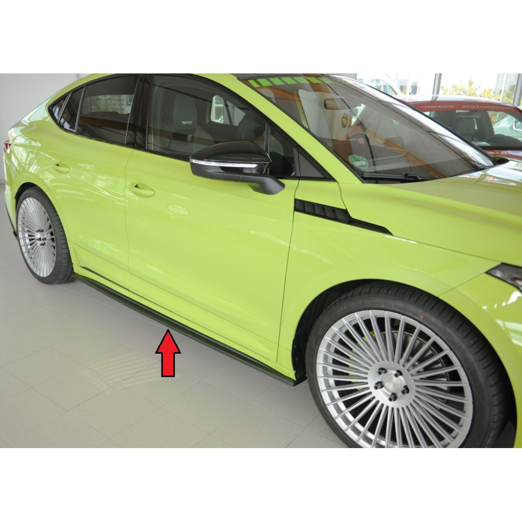 Rieger spoiler pod boční práh mont. strana pravá pro Škoda Enyaq iV RS SUV (5AZ), 07/21-, plast ABS lakovaný do černé lesklé barvy