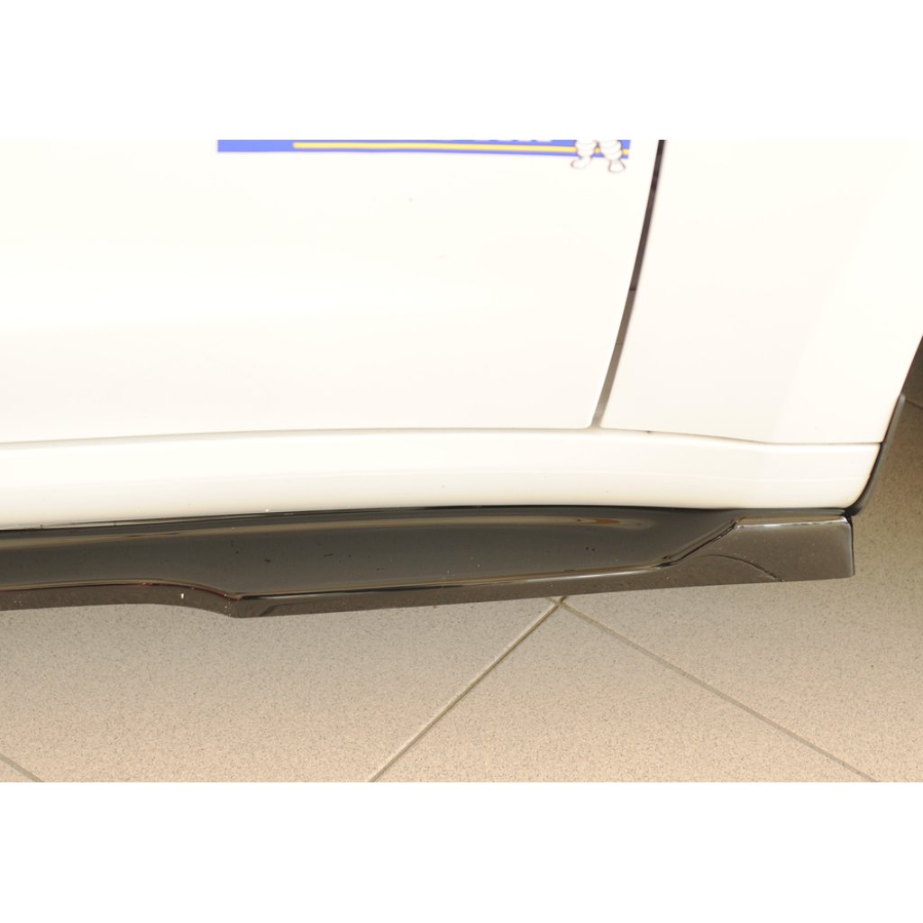 Rieger spoiler pod boční práh mont. strana pravá pro Tesla Model 3 003, 06/18-, plast ABS lakovaný do černé lesklé barvy