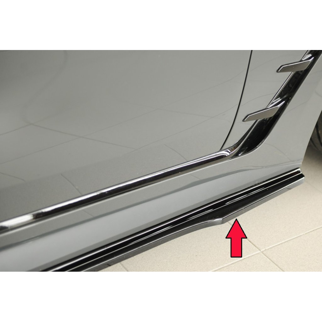 Rieger spoiler pod boční práh mont. strana pro BMW i4 M G26 gran coupe (5-dvéř.), 11/21-, plast ABS lakovaný do černé lesklé barvy, pravá strana