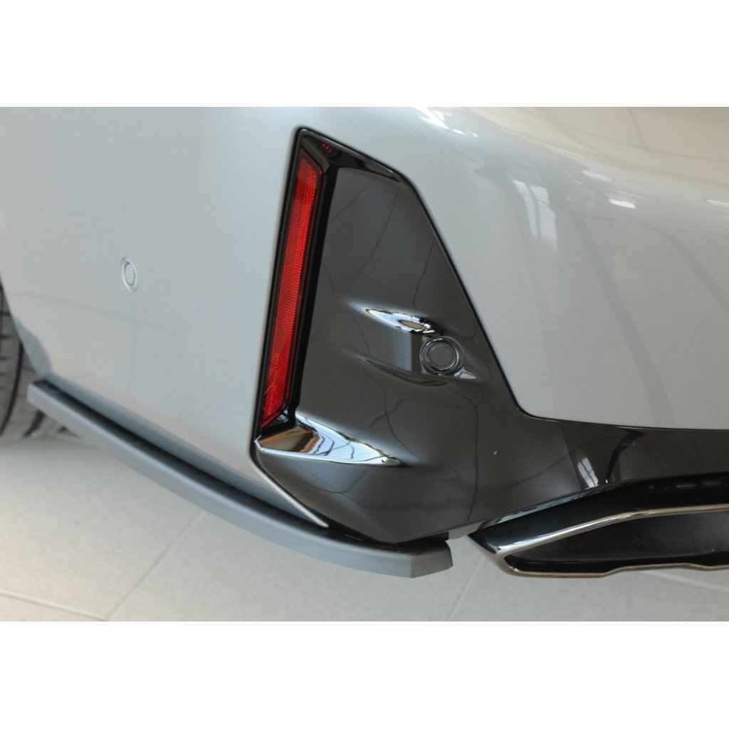 Rieger spoiler pod zadní nárazník na levé straně pro BMW řada 3 G21 touring r.v. 07/22-, plast ABS bez povrchové úpravy
