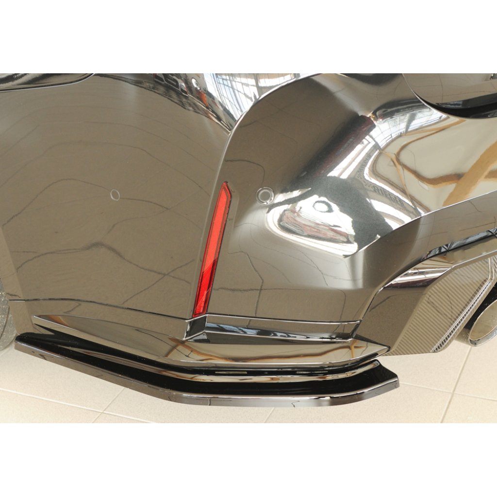 Rieger spoiler pod zadní nárazník na levé straně pro BMW Řada 4 G82 M4 CSL G34MKS kupé r.v. 07/22-, plast ABS lakovaný do černé lesklé barvy