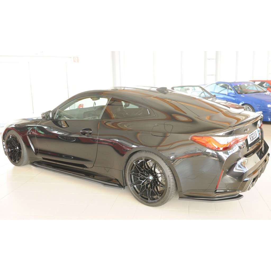 Rieger spoiler pod zadní nárazník na levé straně pro BMW řada 4 G83 M4 kabriolet r.v. 06/21-, plast ABS bez povrchové úpravy