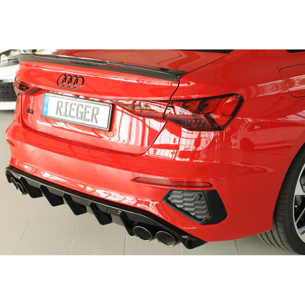 Rieger vložka zadního nárazníku pro Audi A3 GY 5-dvéř. (sedan), plast ABS lakovaný do černé lesklé barvy
