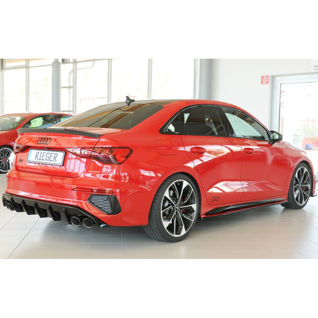 Rieger vložka zadního nárazníku pro Audi A3 GY 5-dvéř. (sedan), plast ABS lakovaný do černé lesklé barvy