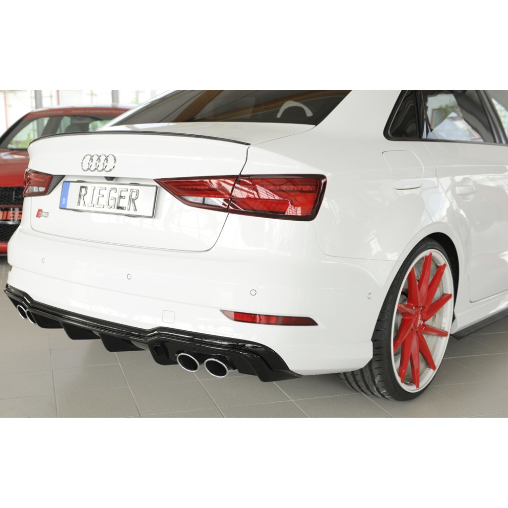 Rieger vložka zadního nárazníku pro Audi A3 S3 8V 3-dvéř. (convertible 8V7), 5-dvéř. (sedan 8VS) po faceliftu, plast ABS lakovaný do černé lesklé barvy, pro orig. dvojité koncovky na obou stranách 4x90x72 mm