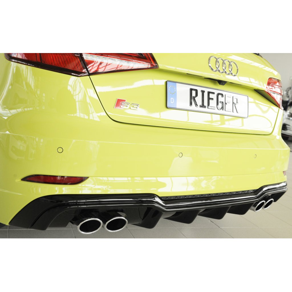 Rieger vložka zadního nárazníku pro Audi A3 S3 8V 3-dvéř. (hatchback 8V1), 5-dvéř. (sportback 8VA) po faceliftu, plast ABS lakovaný do černé lesklé barvy, pro orig. dvojité koncovky na obou stranách 4x90x72 mm