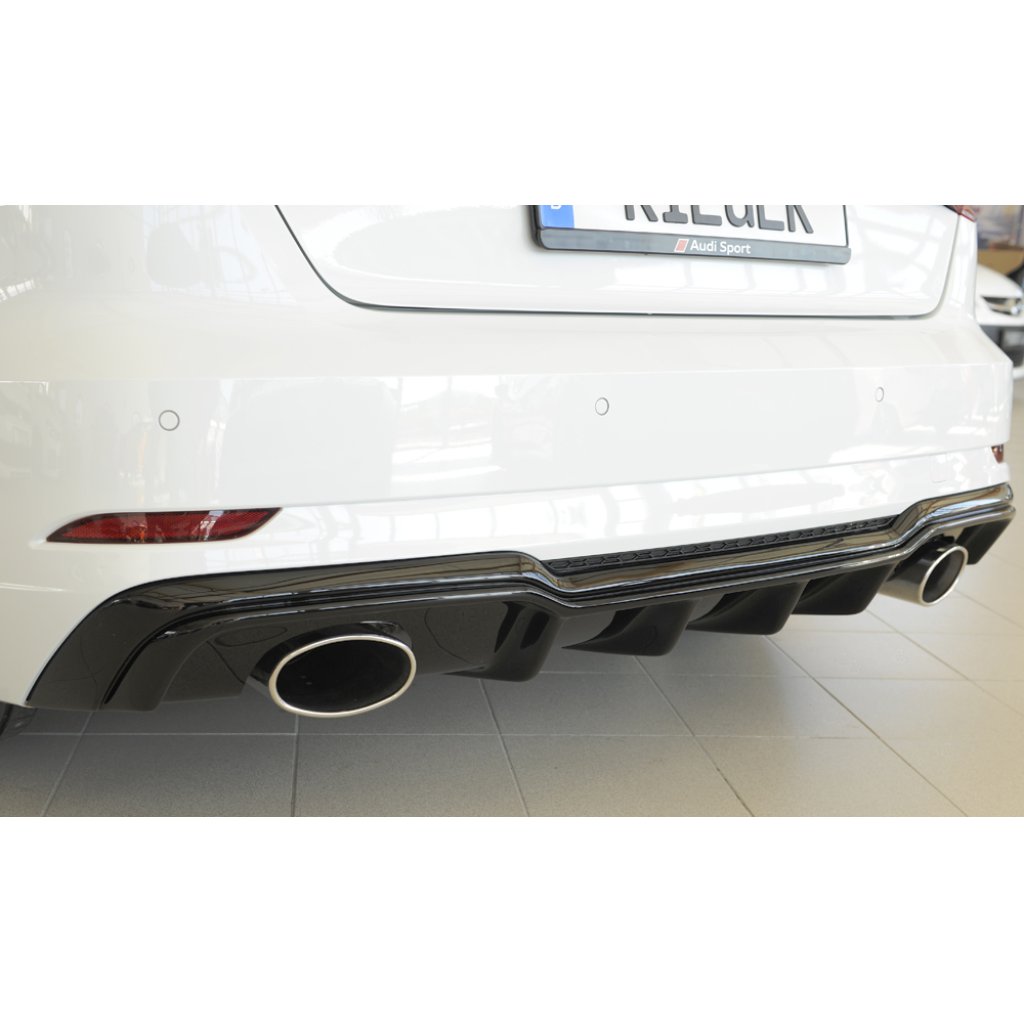 Rieger vložka zadního nárazníku pro Audi A3 S3 8V 3-dvéř. (hatchback 8V1), 5-dvéř. (sportback 8VA) po faceliftu, plast ABS lakovaný do černé lesklé barvy, pro sportovní koncovky na obou stranách 152x95 mm