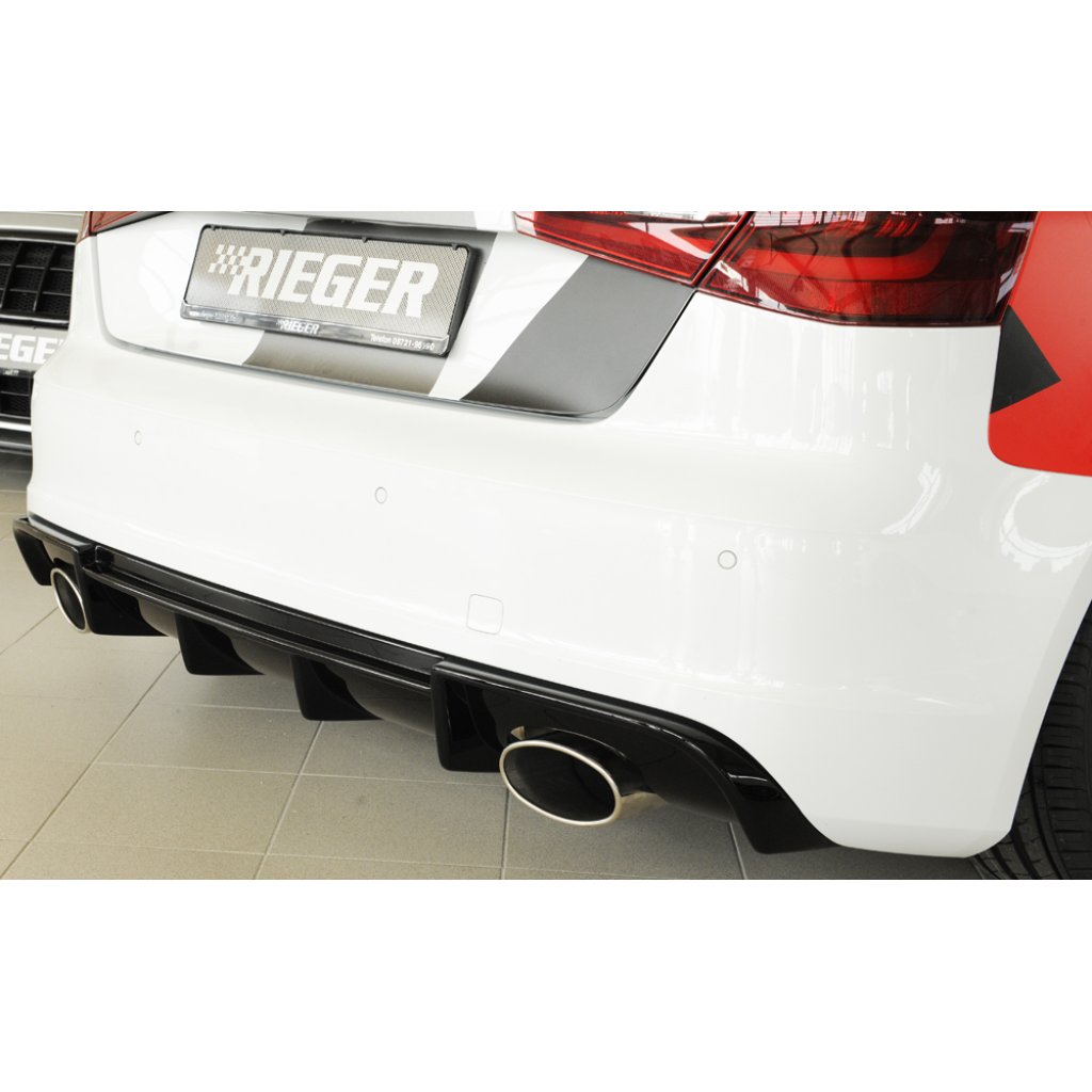 Rieger vložka zadního nárazníku pro Audi A3 S3 8V 3-dvéř. (hatchback 8V1), 5-dvéř. (sportback 8VA) před faceliftem, plast ABS lakovaný do černé lesklé barvy
