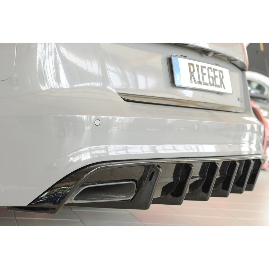 Rieger vložka zadního nárazníku pro Audi A6 4G, C7 sedan, plast ABS lakovaný do černé lesklé barvy, pro originální koncovku na obou stranách