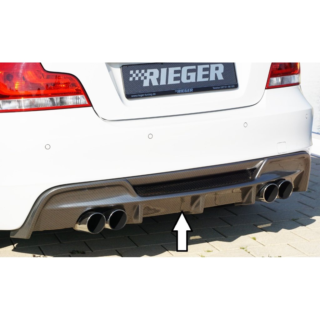 Rieger vložka zadního nárazníku pro BMW řada 1 E82, E88 kabriolet, kupé, plast ABS s povrchovou úpravou Carbon-Look, pro dvojité koncovky na obou stranách 4x80 mm