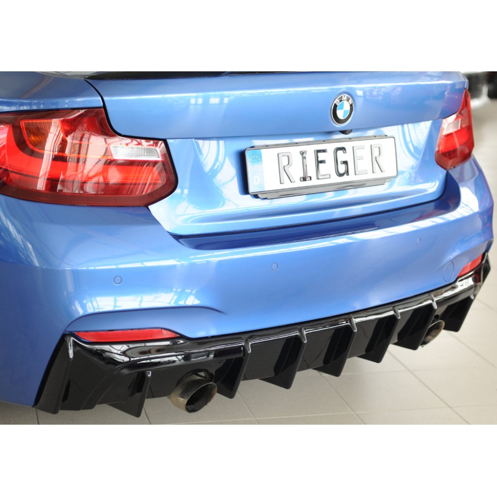 Rieger vložka zadního nárazníku pro BMW řada 2 F23 kabriolet, plast ABS lakovaný do černé lesklé barvy
