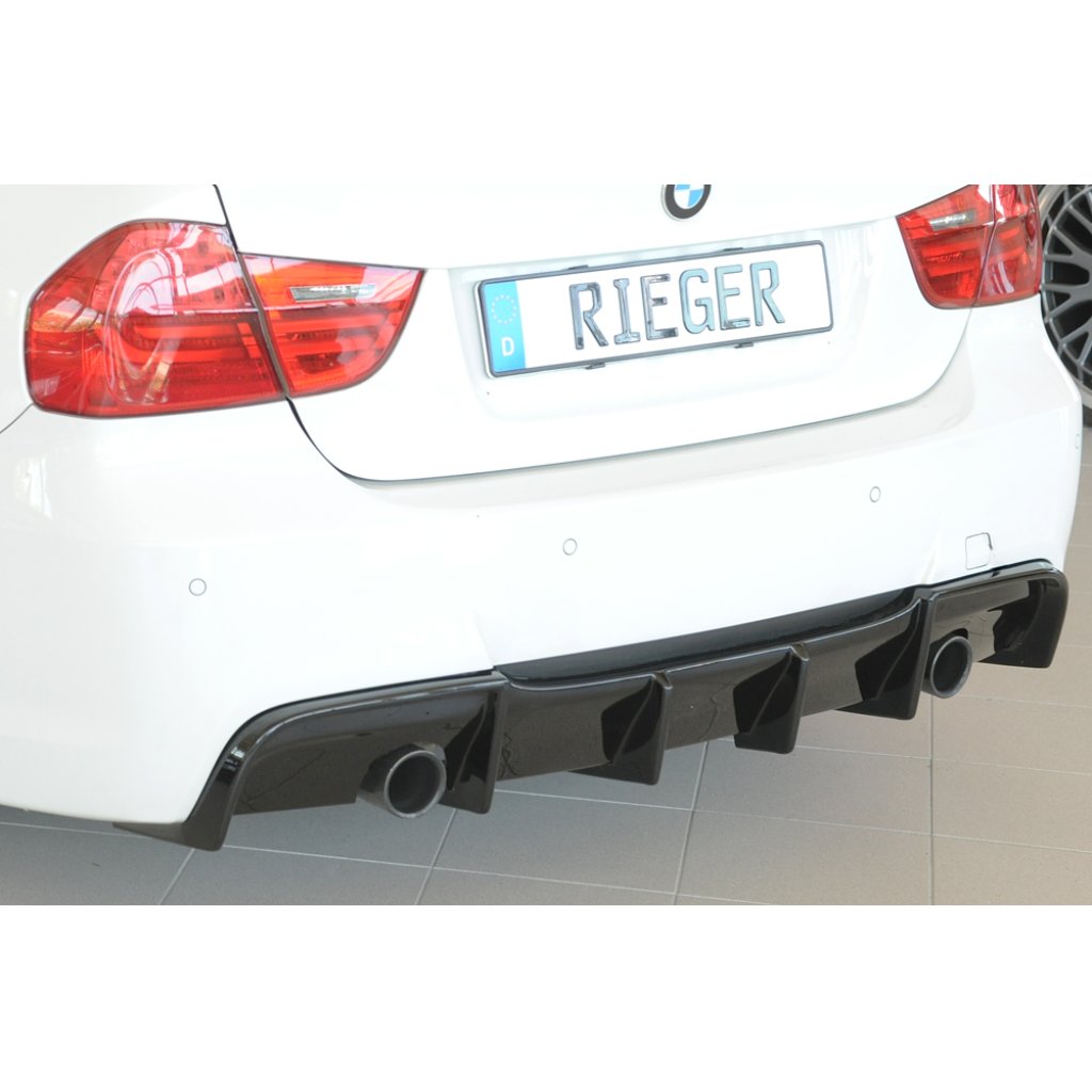 Rieger vložka zadního nárazníku pro BMW řada 3 E91 touring, plast ABS lakovaný do černé lesklé barvy, pro originální koncovku na obou stranách