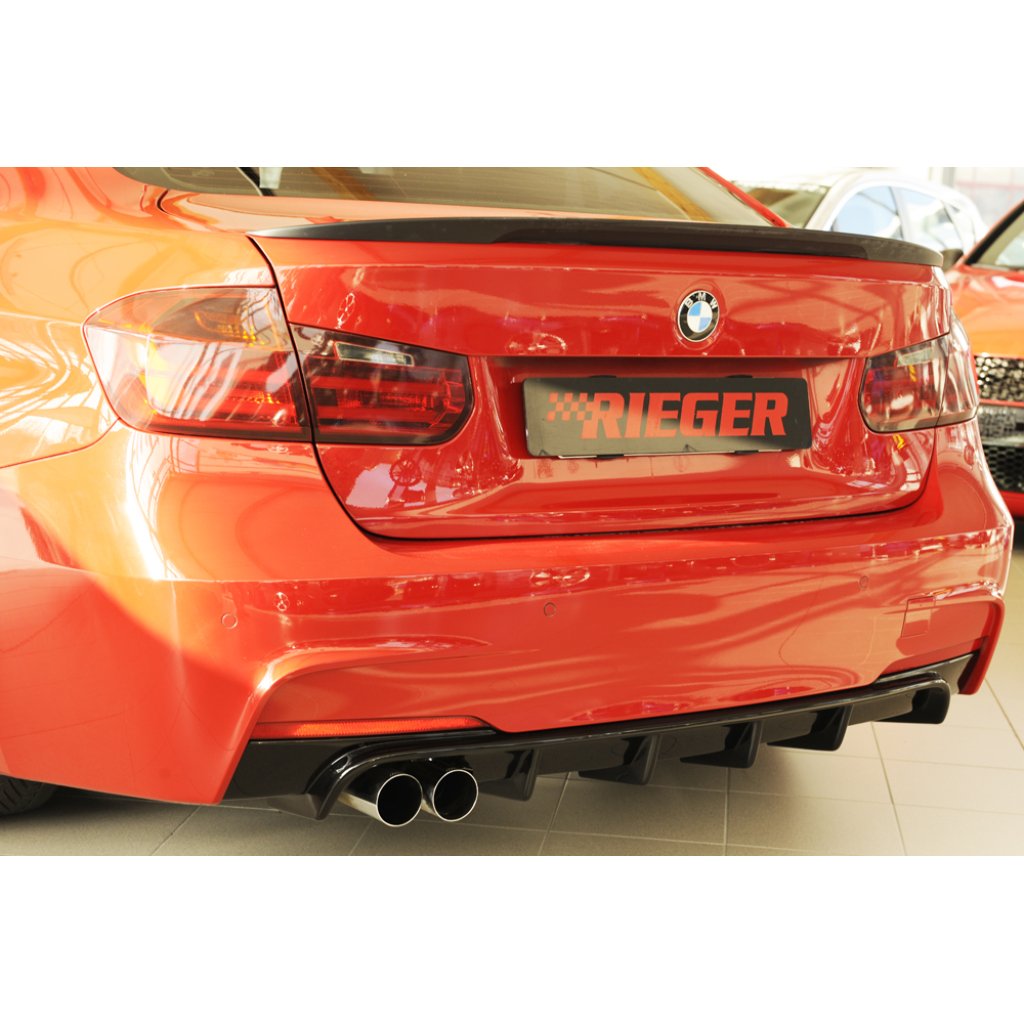 Rieger vložka zadního nárazníku pro BMW řada 3 F30, F31 sedan, touring vč. faceliftu, plast ABS lakovaný do černé lesklé barvy, pro orig. dvojitou koncovku vlevo