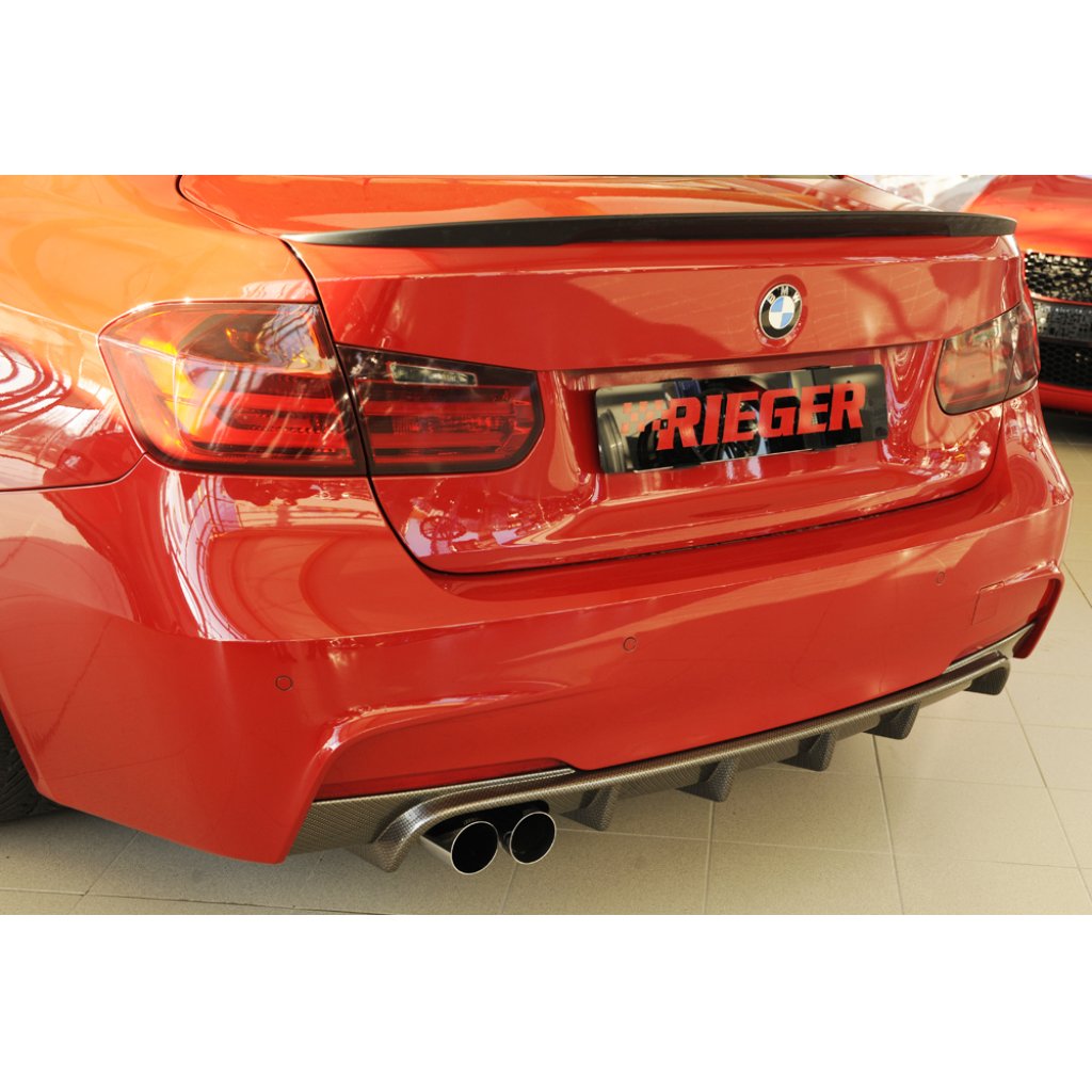 Rieger vložka zadního nárazníku pro BMW řada 3 F30, F31 sedan, touring vč. faceliftu, plast ABS s povrchovou úpravou Carbon-Look, pro orig. dvojitou koncovku vlevo