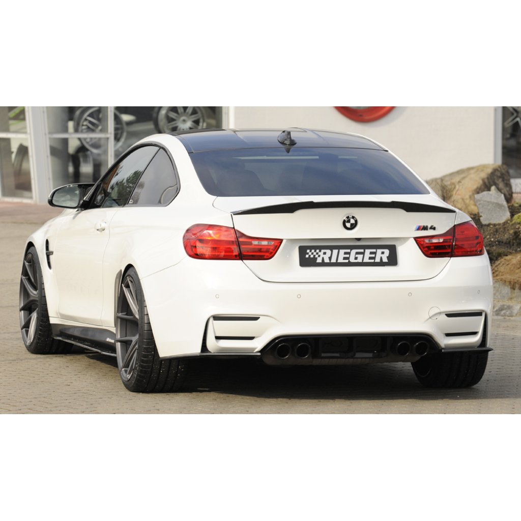 Rieger vložka zadního nárazníku pro BMW řada 3 F80 M3 sedan, plast ABS lakovaný do černé lesklé barvy