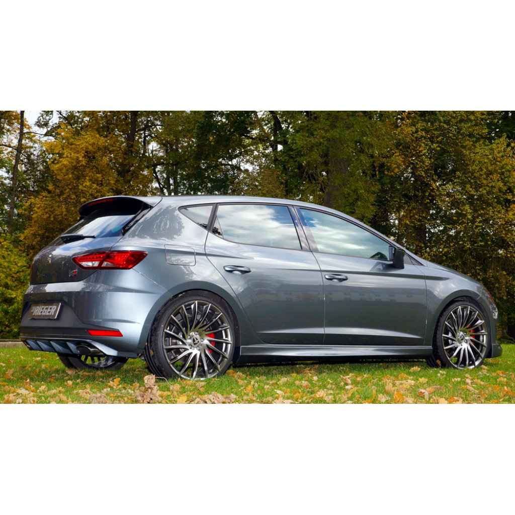 Rieger vložka zadního nárazníku pro Seat Leon Cupra 5F 3-dvéř. (sc), 5-dvéř. před faceliftem, plast ABS bez povrchové úpravy