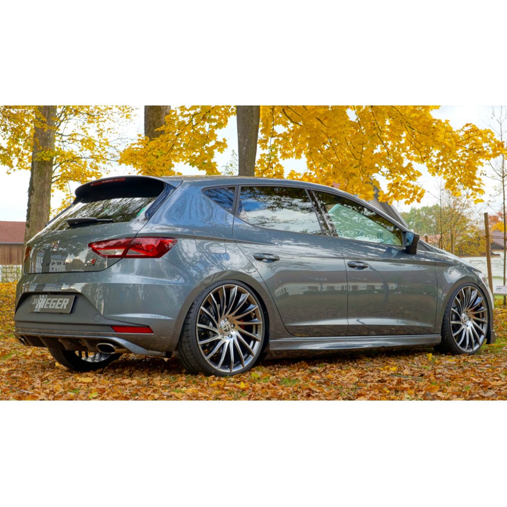 Rieger vložka zadního nárazníku pro Seat Leon Cupra 5F 3-dvéř. (sc), 5-dvéř. před faceliftem, plast ABS bez povrchové úpravy