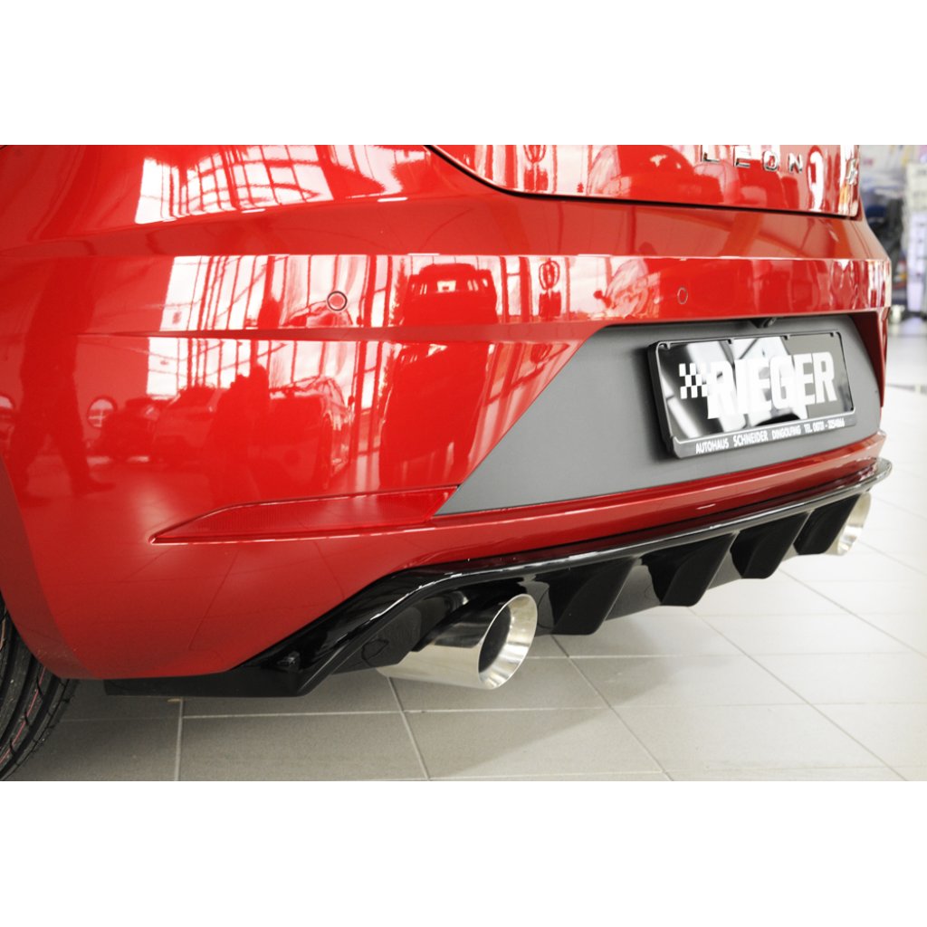 Rieger vložka zadního nárazníku pro Seat Leon FR 5F 3-dvéř. (sc), 5-dvéř. po faceliftu, plast ABS lakovaný do černé lesklé barvy, pro sportovní koncovky na obou stranách 100 mm