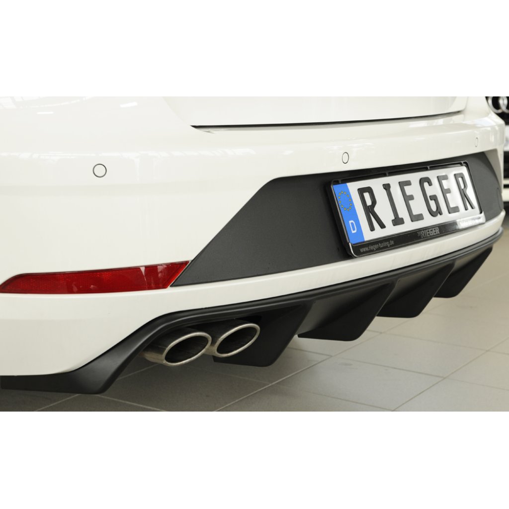 Rieger vložka zadního nárazníku pro Seat Leon FR 5F 5-dvéř. (ST/Combi) po faceliftu, plast ABS bez povrchové úpravy, pro dvojitou koncovku vlevo