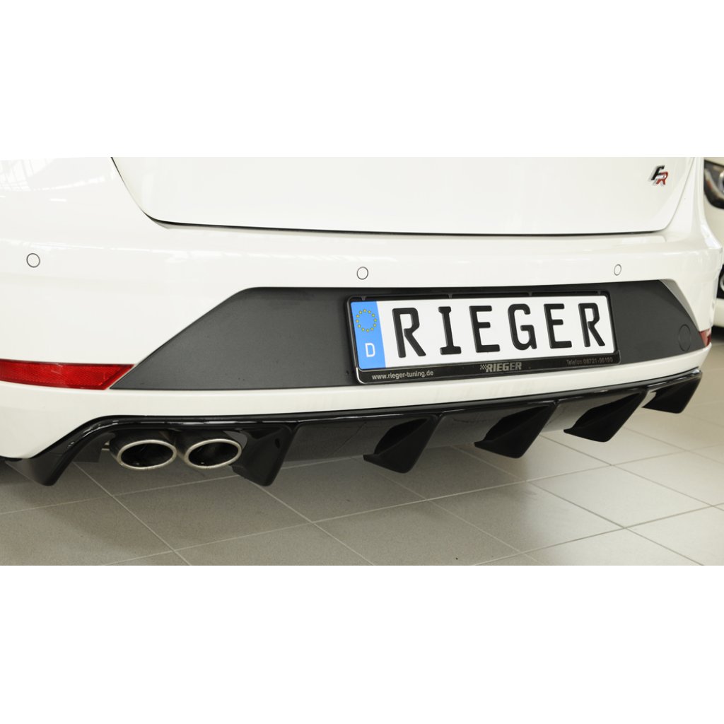 Rieger vložka zadního nárazníku pro Seat Leon FR 5F 5-dvéř. (ST/Combi) po faceliftu, plast ABS lakovaný do černé lesklé barvy, pro dvojitou koncovku vlevo