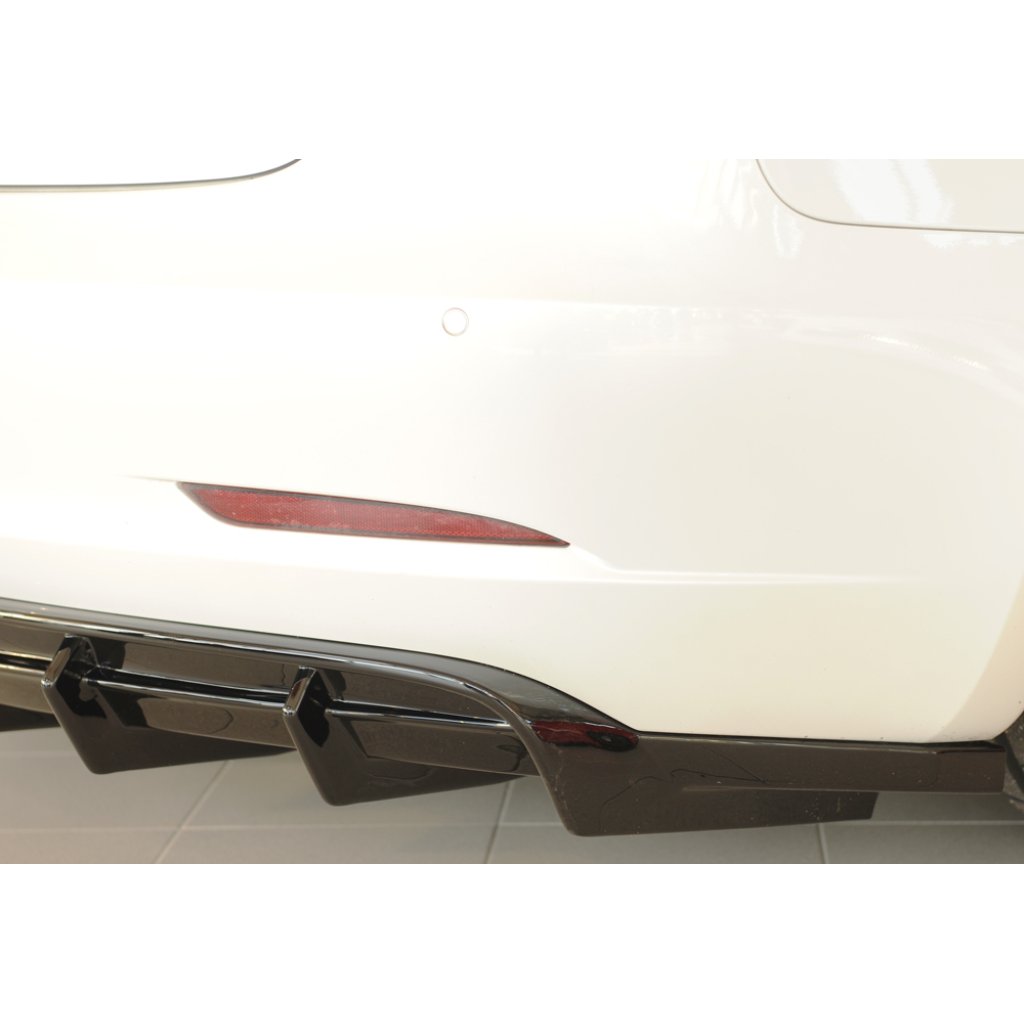 Rieger vložka zadního nárazníku pro Tesla Model 3 003, plast ABS lakovaný do černé lesklé barvy