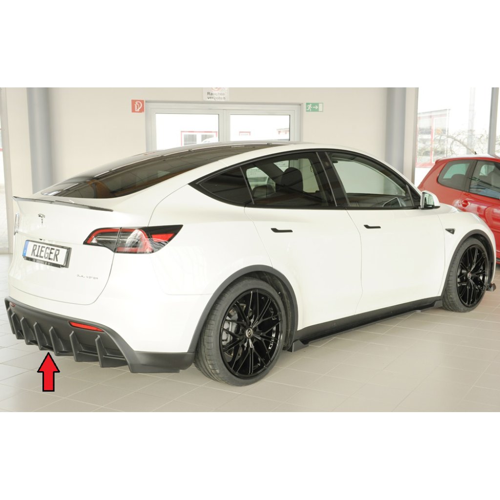 Rieger vložka zadního nárazníku pro Tesla Model Y 003, plast ABS bez povrchové úpravy, s tažným zařízením