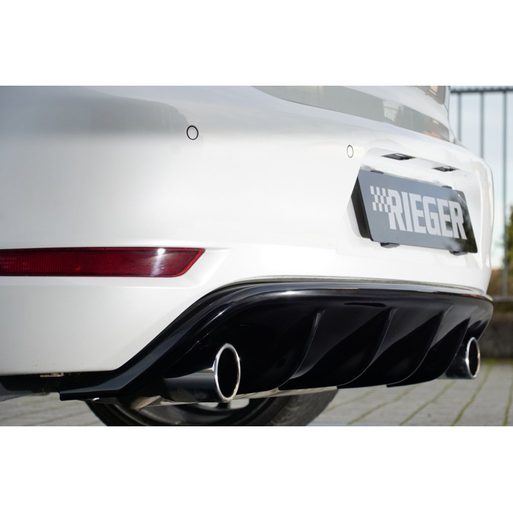Rieger vložka zadního nárazníku pro Volkswagen Golf 6, plast ABS lakovaný do černé lesklé barvy