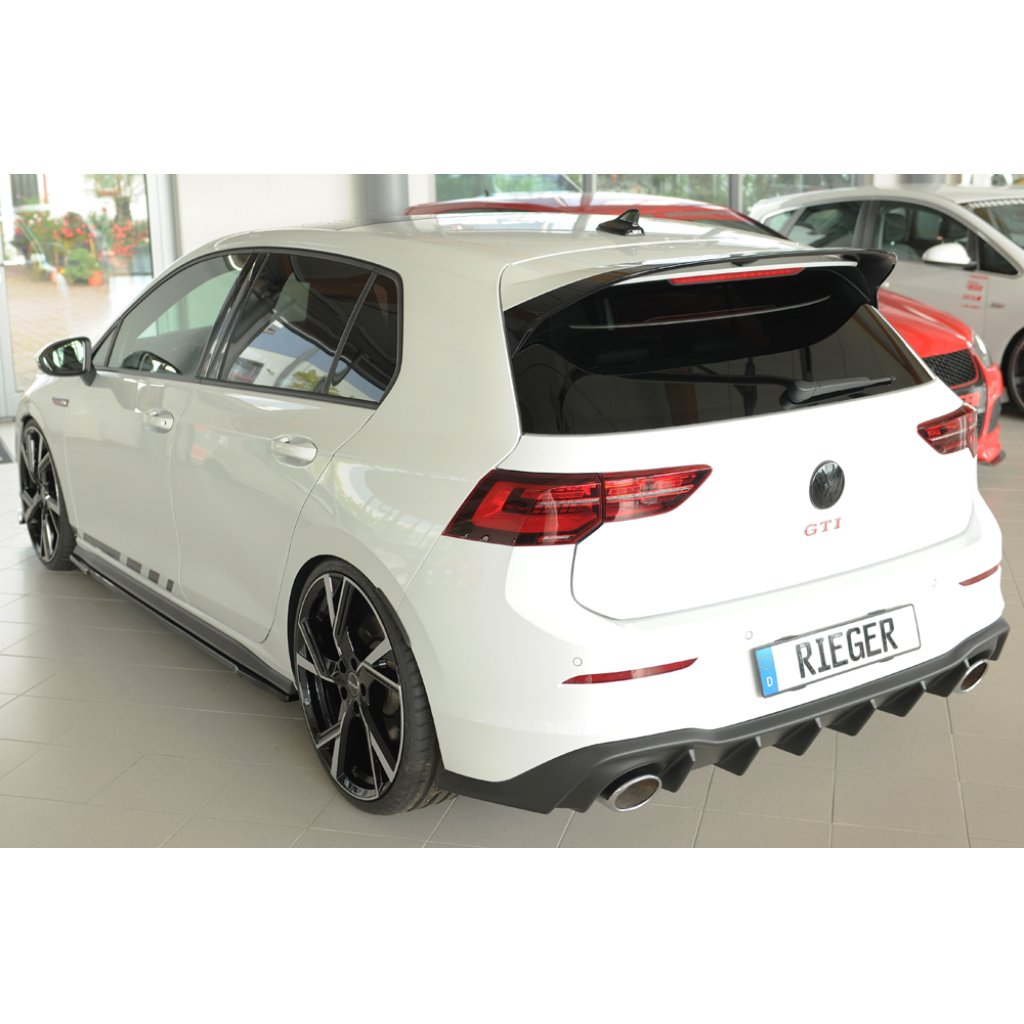 Rieger vložka zadního nárazníku pro Volkswagen Golf 8 GTI Clubsport 5-dvéř., plast ABS bez povrchové úpravy