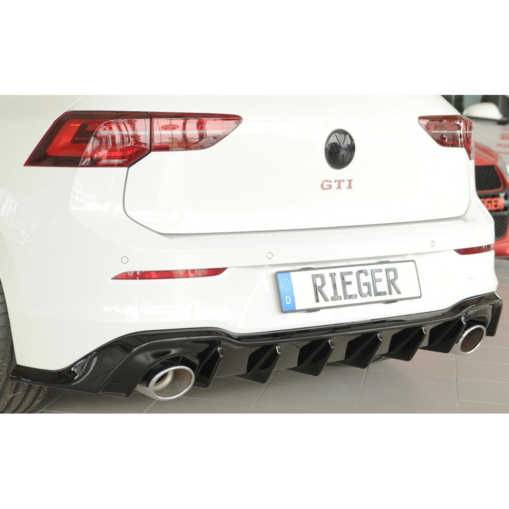 Rieger vložka zadního nárazníku pro Volkswagen Golf 8 GTI Clubsport 5-dvéř., plast ABS lakovaný do černé lesklé barvy