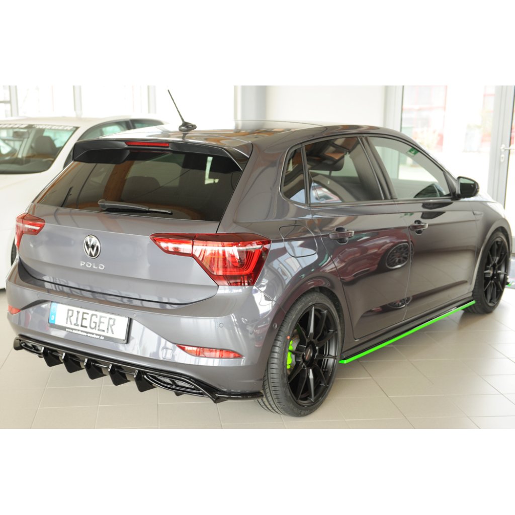 Rieger vložka zadního nárazníku pro Volkswagen Polo AW 5-dvéř., plast ABS lakovaný do černé lesklé barvy, R-Line, r.v. 06/2017-05/2021
