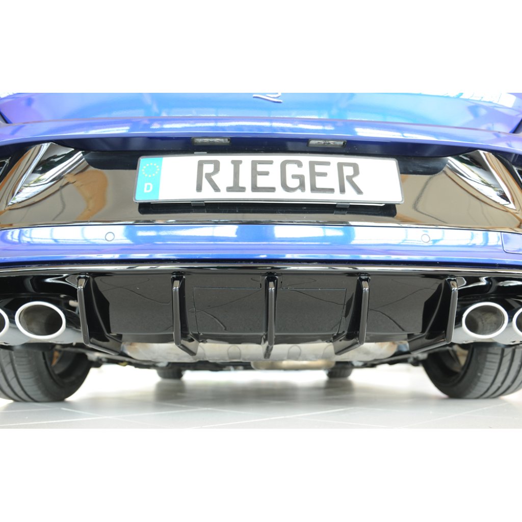 Rieger vložka zadního nárazníku pro Volkswagen T-roc R A1 5-dvéř., plast ABS lakovaný do černé lesklé barvy, pro vozy s tažným zařízením