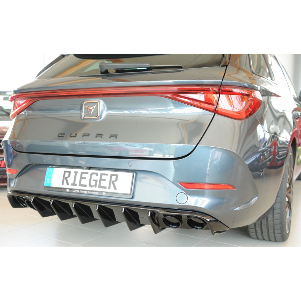 Rieger vložka zadního nárazníku (pro vozy bez tažného zař.) pro Seat Leon KL 5-dvéř. (ST/sportstourer), plast ABS lakovaný do černé lesklé barvy