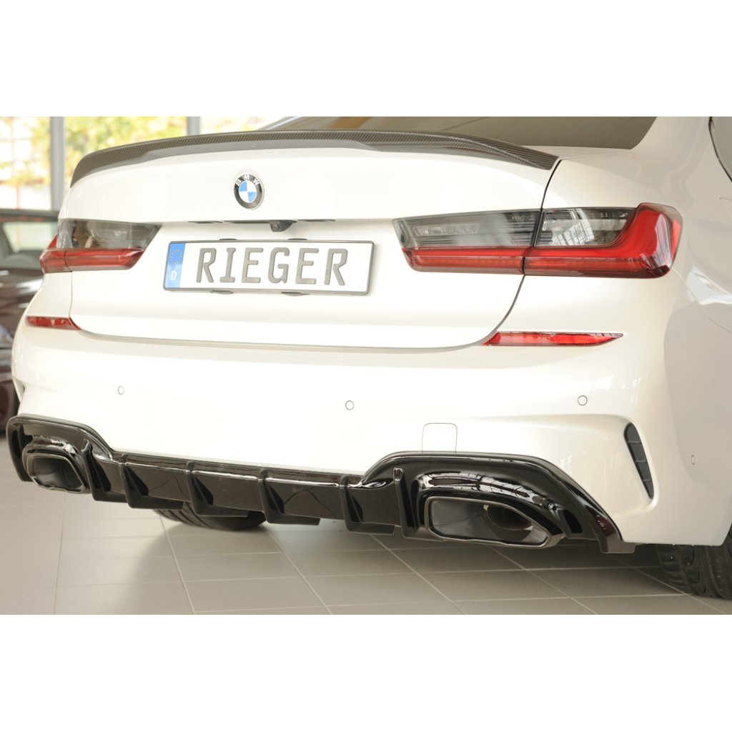 Rieger vložka zadního nárazníku (pro vozy s tažným zařízením) pro BMW řada 3 G21 touring, plast ABS lakovaný do černé lesklé barvy, M340i/M340d