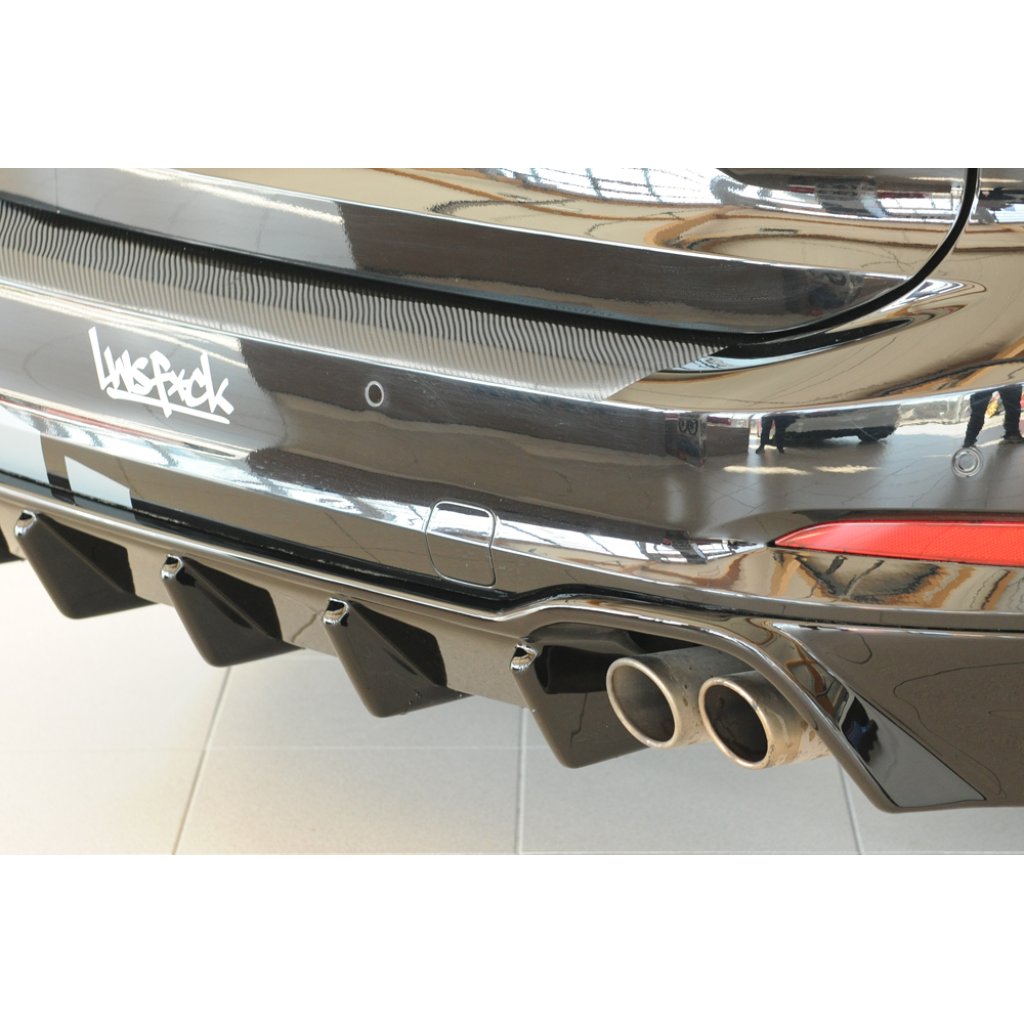 Rieger vložka zadního nárazníku (pro vozy s tažným zařízením) pro Ford Focus 4 DEH 5-dvéř. (combi), plast ABS lakovaný do černé lesklé barvy, pro orig. koncovky 2x70 mm