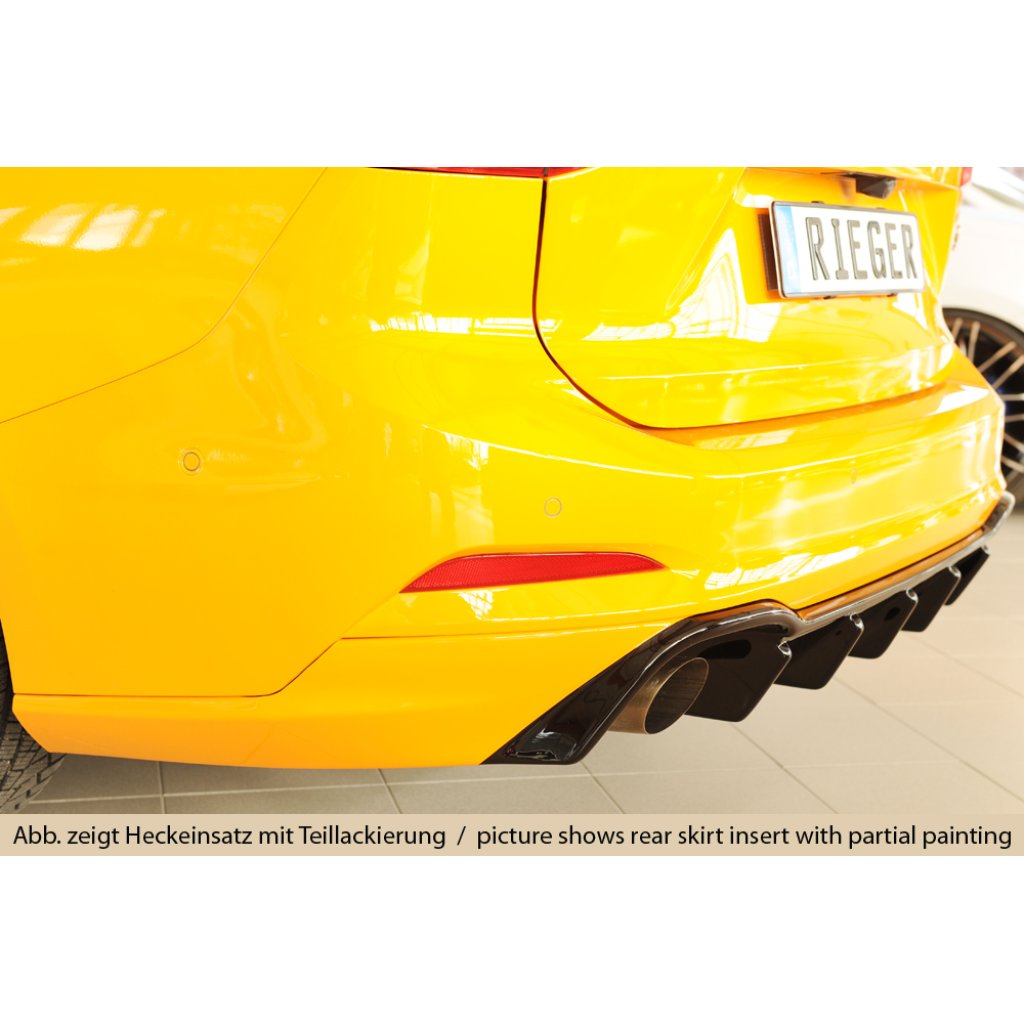 Rieger vložka zadního nárazníku (pro vozy s tažným zařízením) pro Ford Focus 4 ST 5-dvéř. (combi), plast ABS lakovaný do černé lesklé barvy