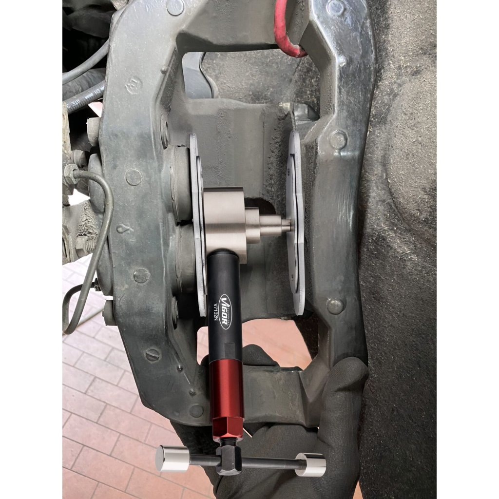 Sada pro zatlačení brzdových pístků - V7132N
