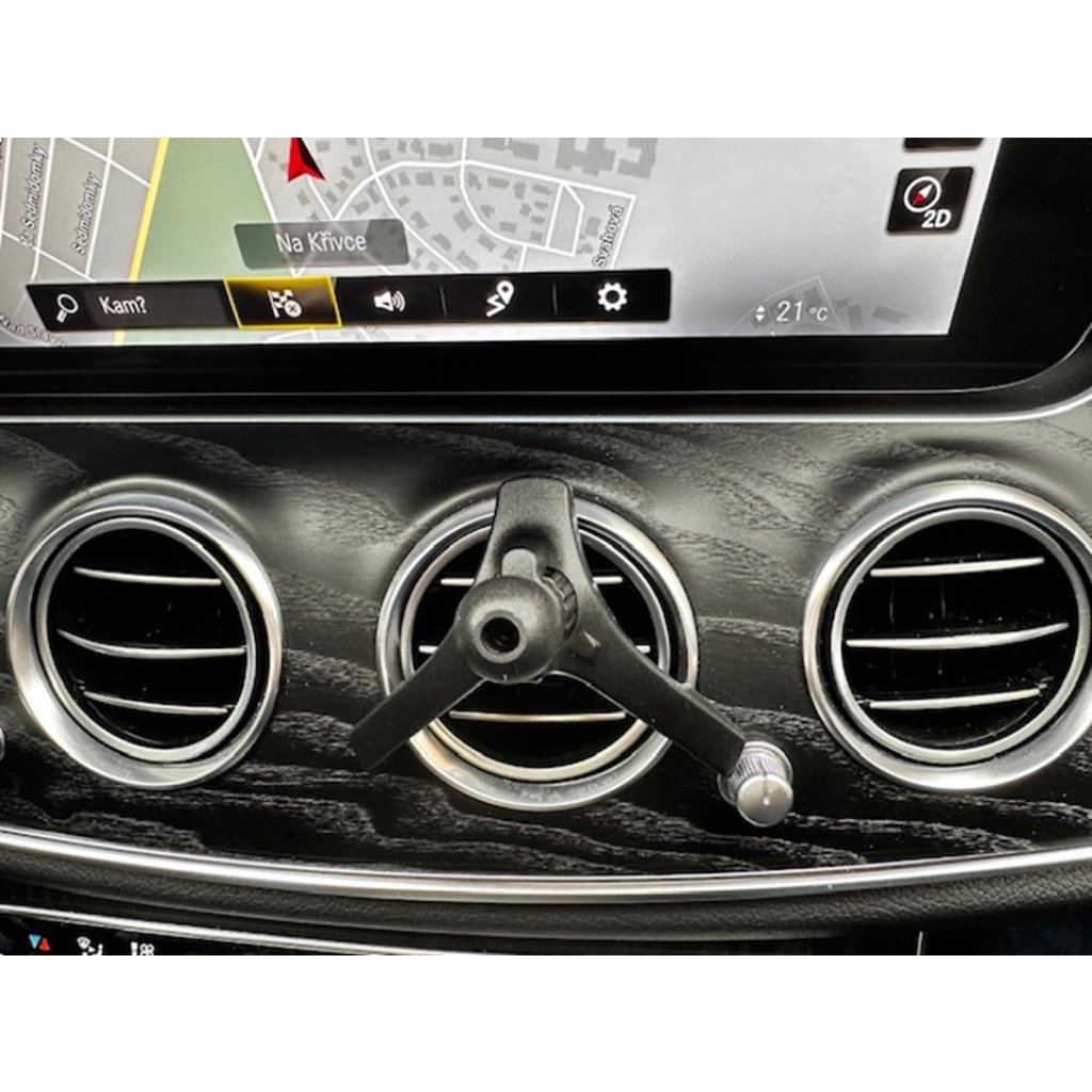 Úchyt do větrací mřížky Mercedes + univerzální pro držáky mobilních telefonů