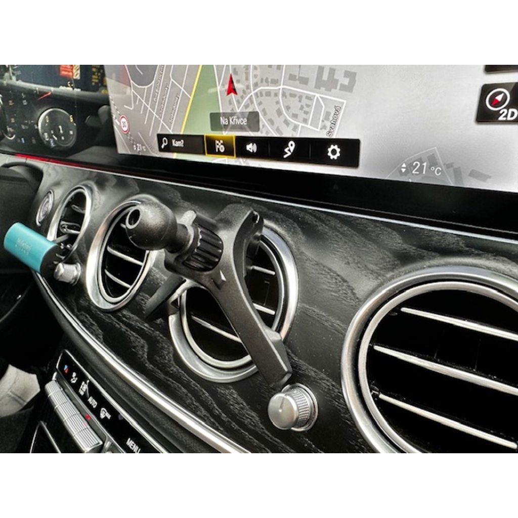 Úchyt do větrací mřížky Mercedes + univerzální pro držáky mobilních telefonů