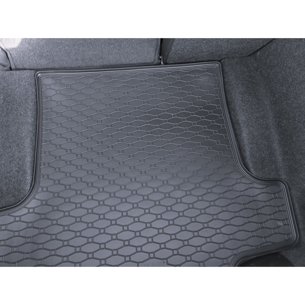 Vana do kufru gumová BMW 1 E87 2004- | RIGUM