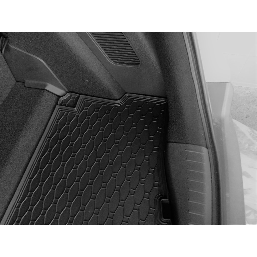 Vana do kufru gumová Honda Jazz Crosstar 2020- | RIGUM