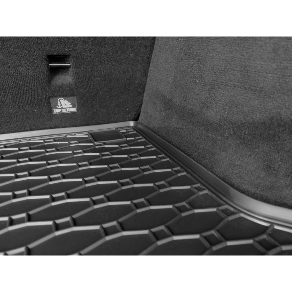 Vana do kufru gumová Mercedes C-Class S205 combi 2014- | RIGUM