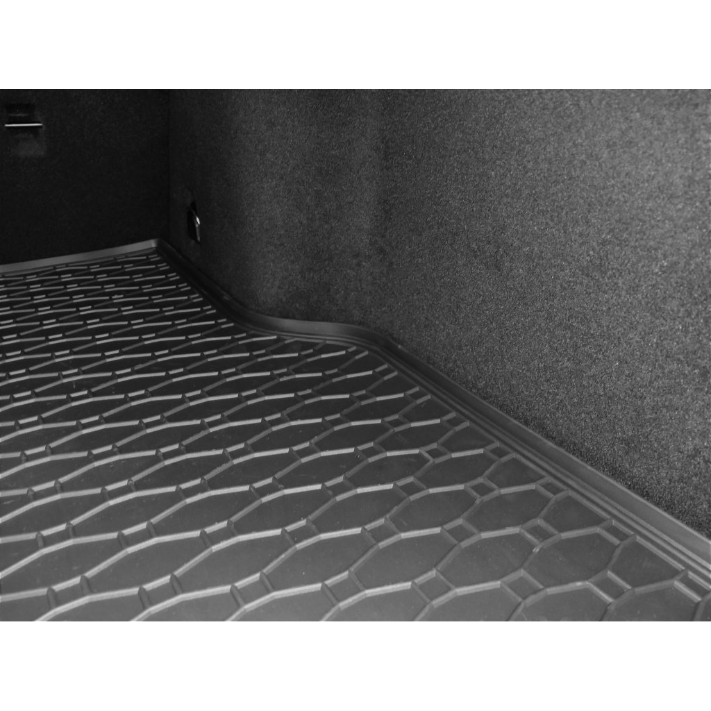Vana do kufru gumová Mercedes C-Class S206 Combi 2021- | RIGUM