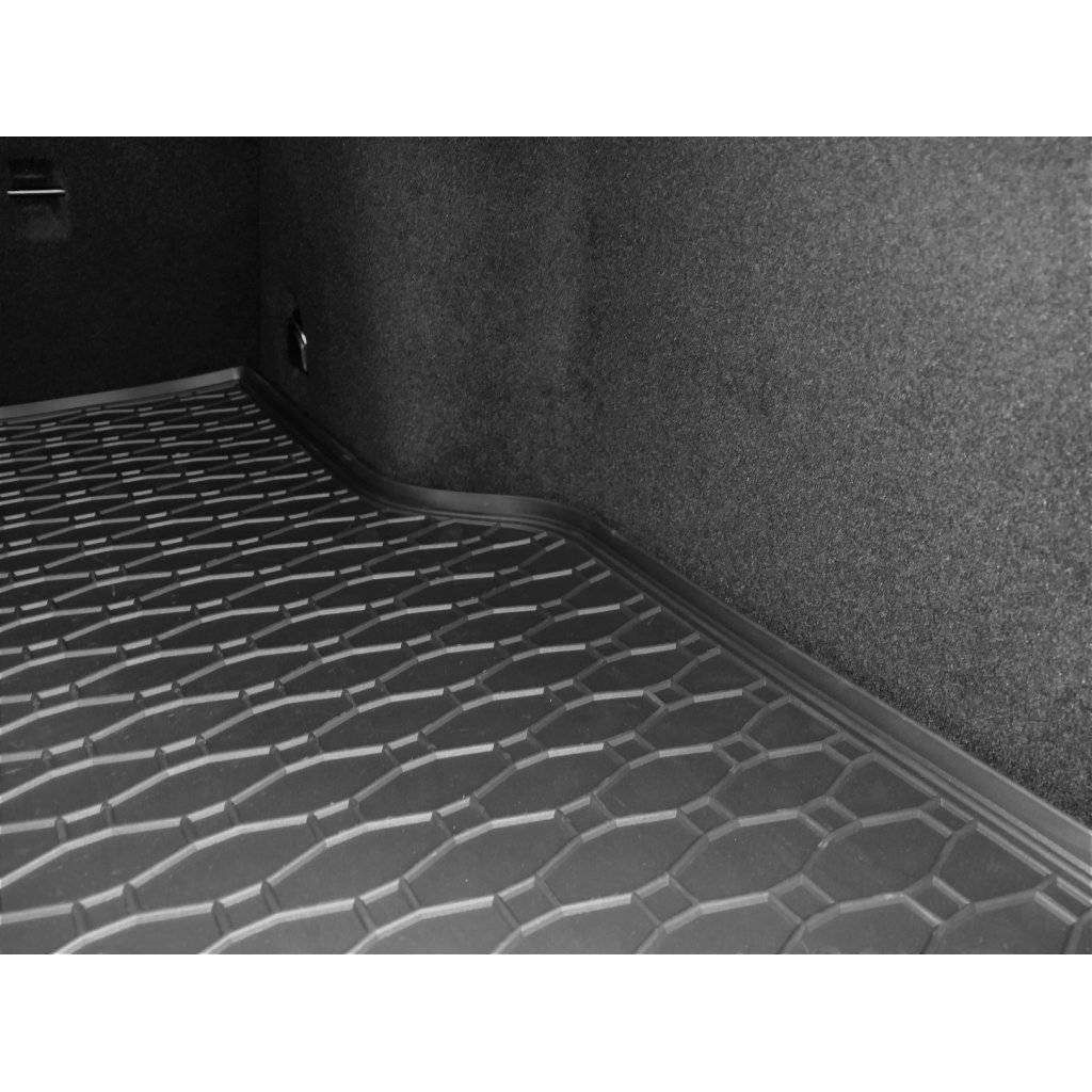Vana do kufru gumová Mercedes C-Class S206 Combi 2021- | RIGUM