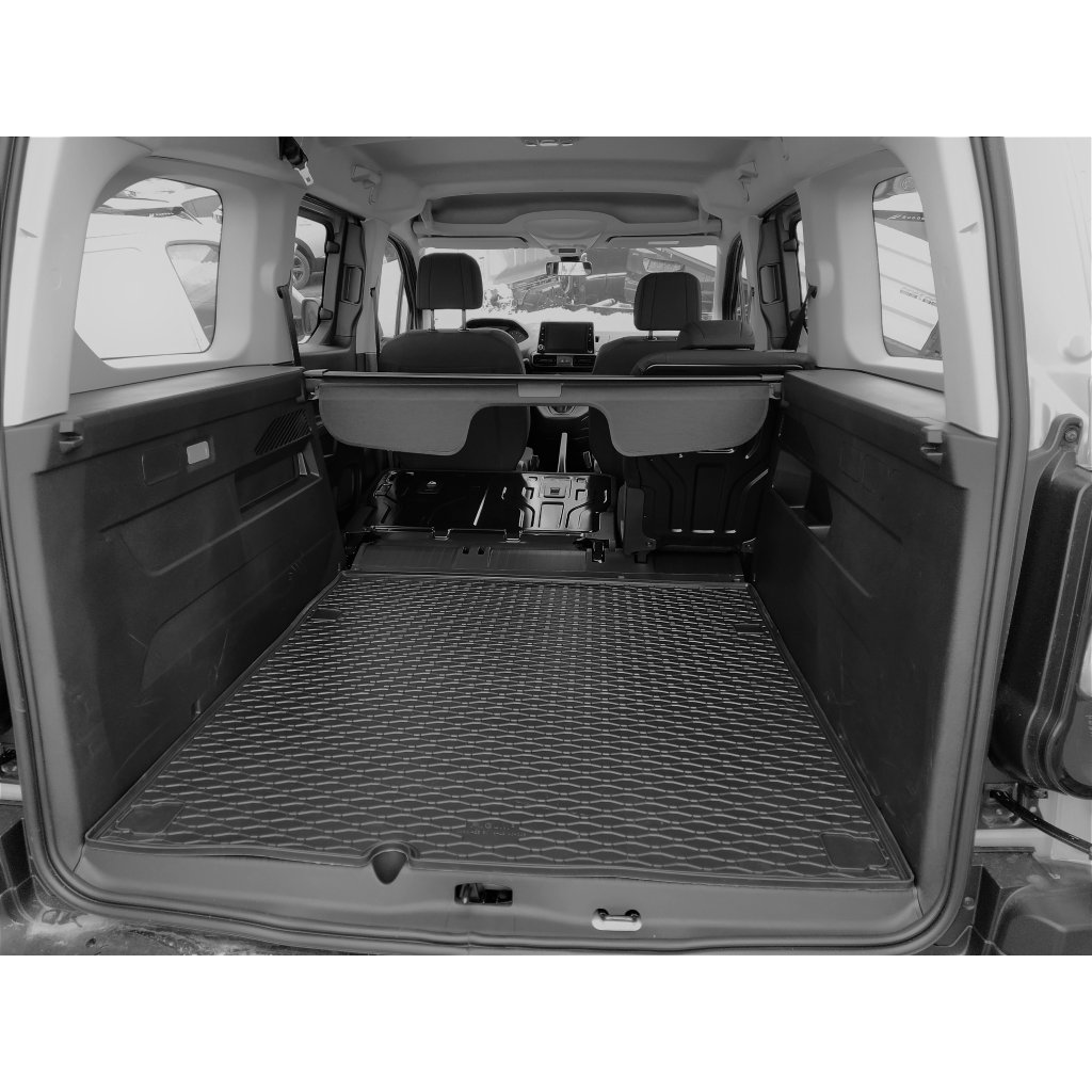 Vana do kufru gumová Opel Combo 5místný L2 2019- | RIGUM