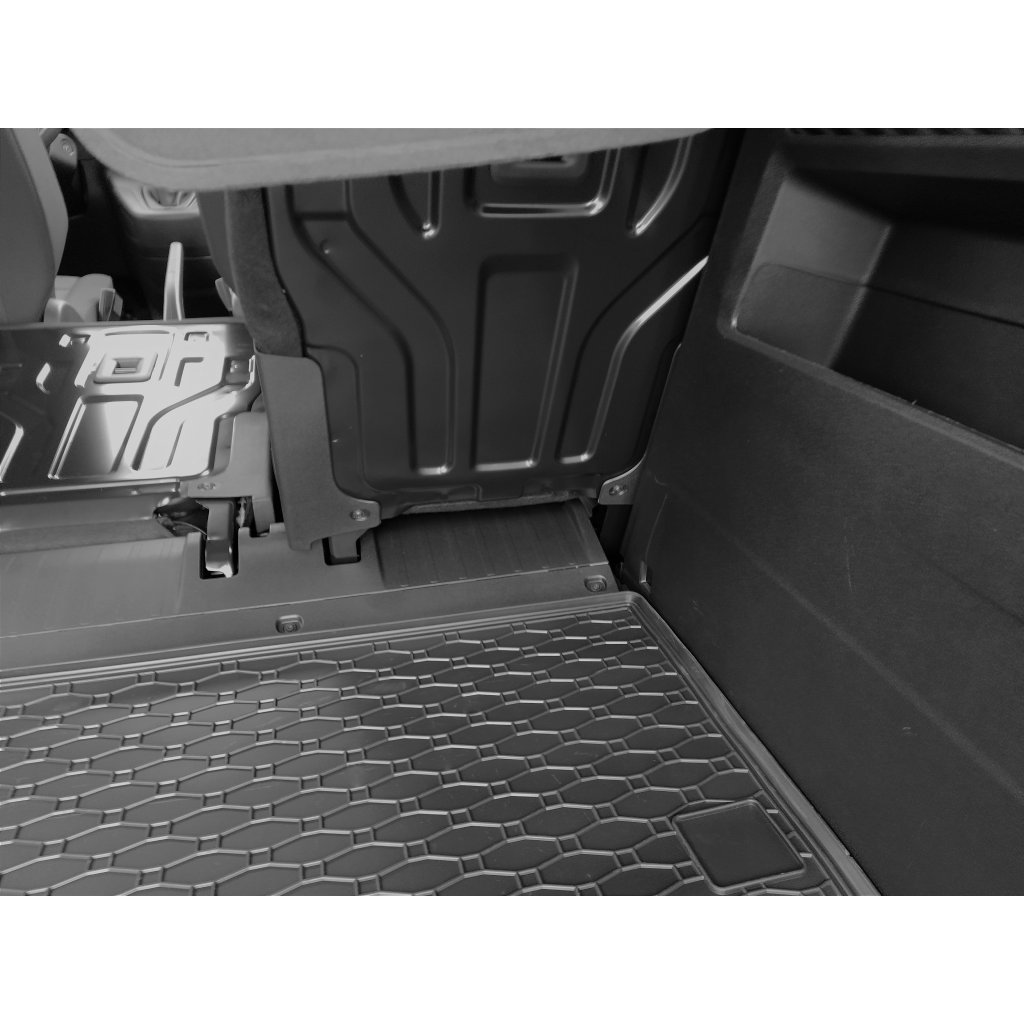 Vana do kufru gumová Opel Combo 5místný L2 2019- | RIGUM