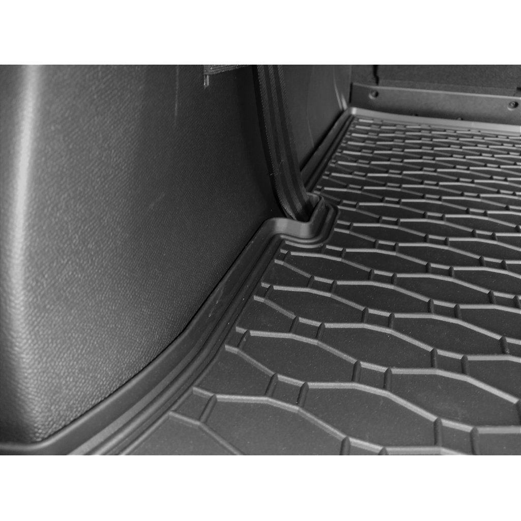 Vana do kufru gumová Peugeot 5008 2017- | RIGUM