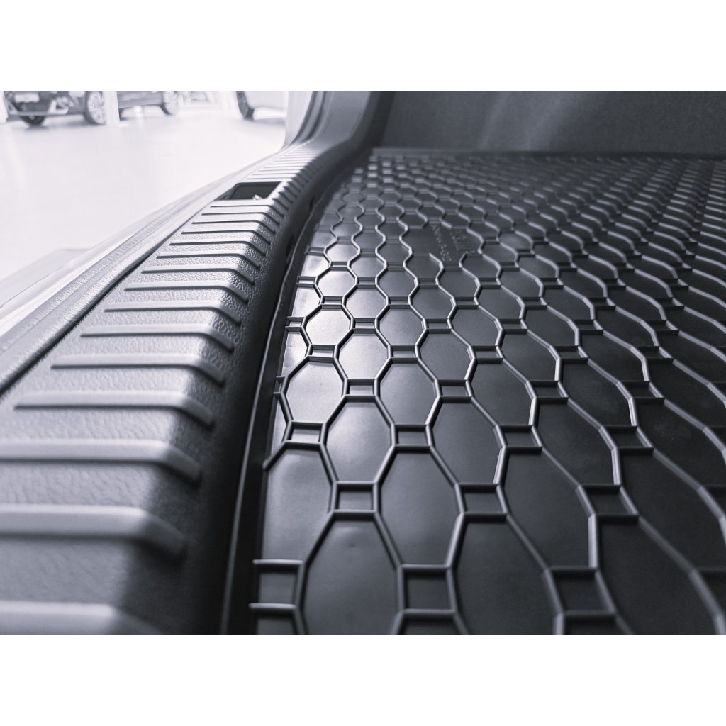 Vana do kufru gumová Seat Ateca 4x4 2016- | RIGUM
