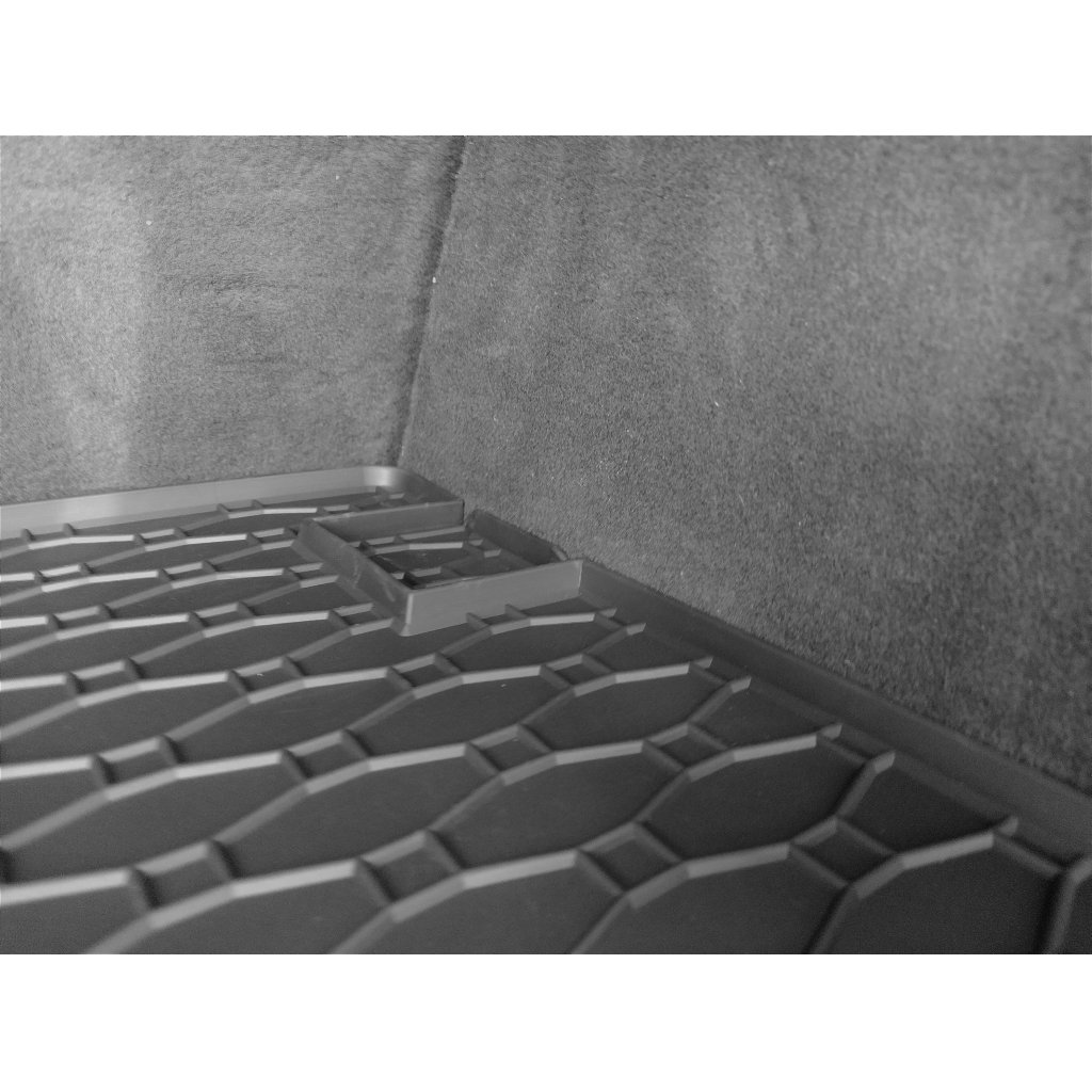 Vana do kufru gumová Seat Exeo Combi 2009- | RIGUM