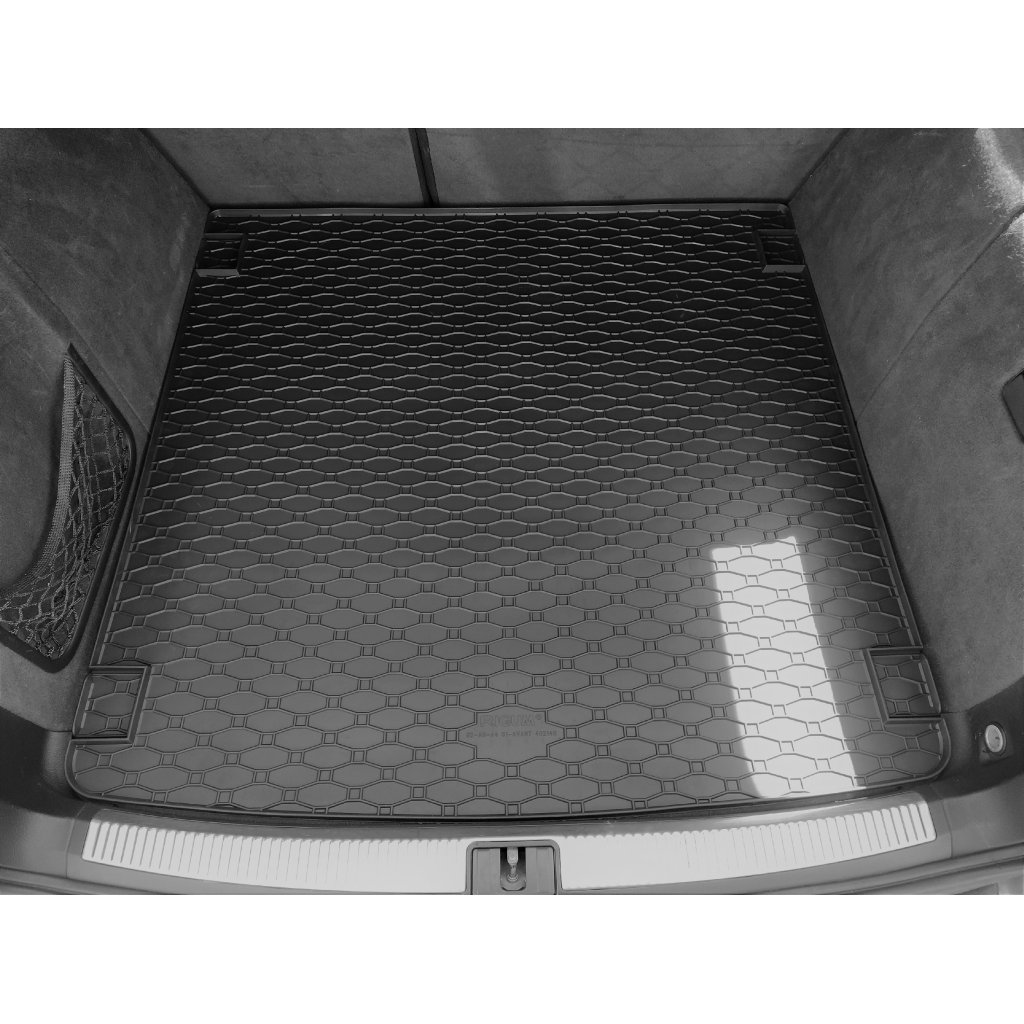 Vana do kufru gumová Seat Exeo Combi 2009- | RIGUM