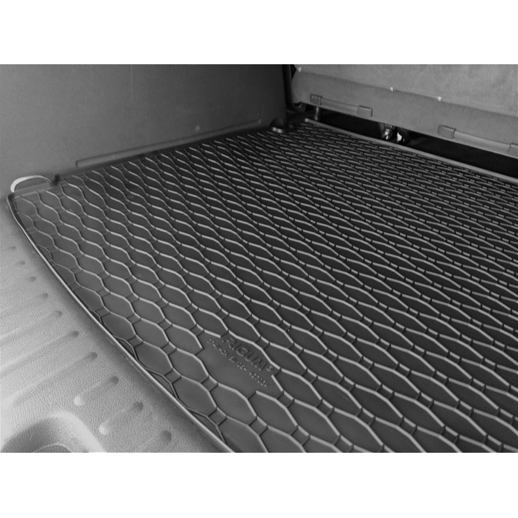 Vana do kufru gumová Volkswagen Caddy 5místný 2005- | RIGUM